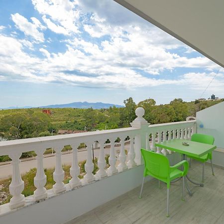 Vila Marina Apartments Саранде Екстериор снимка