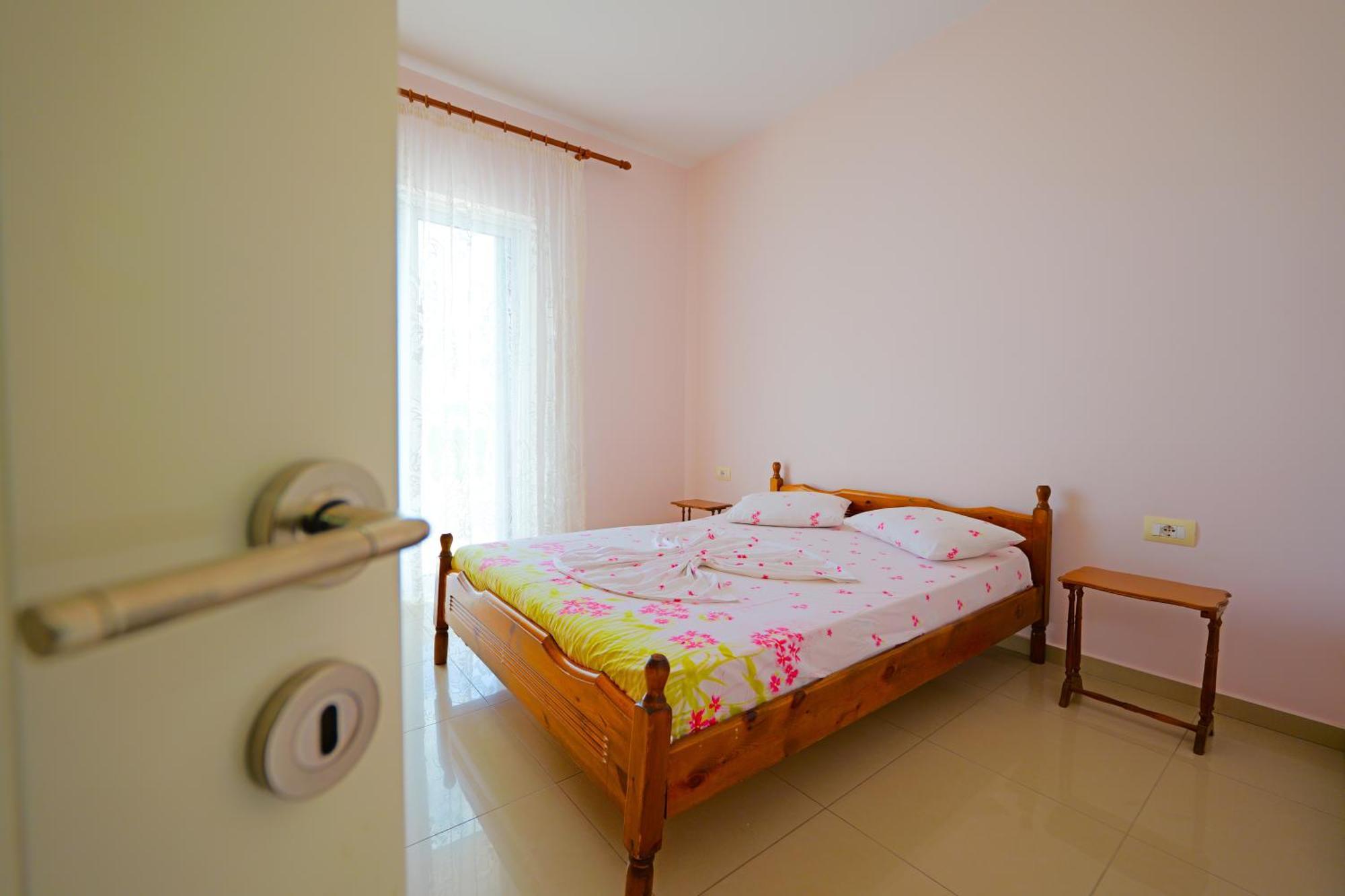 Vila Marina Apartments Саранде Екстериор снимка
