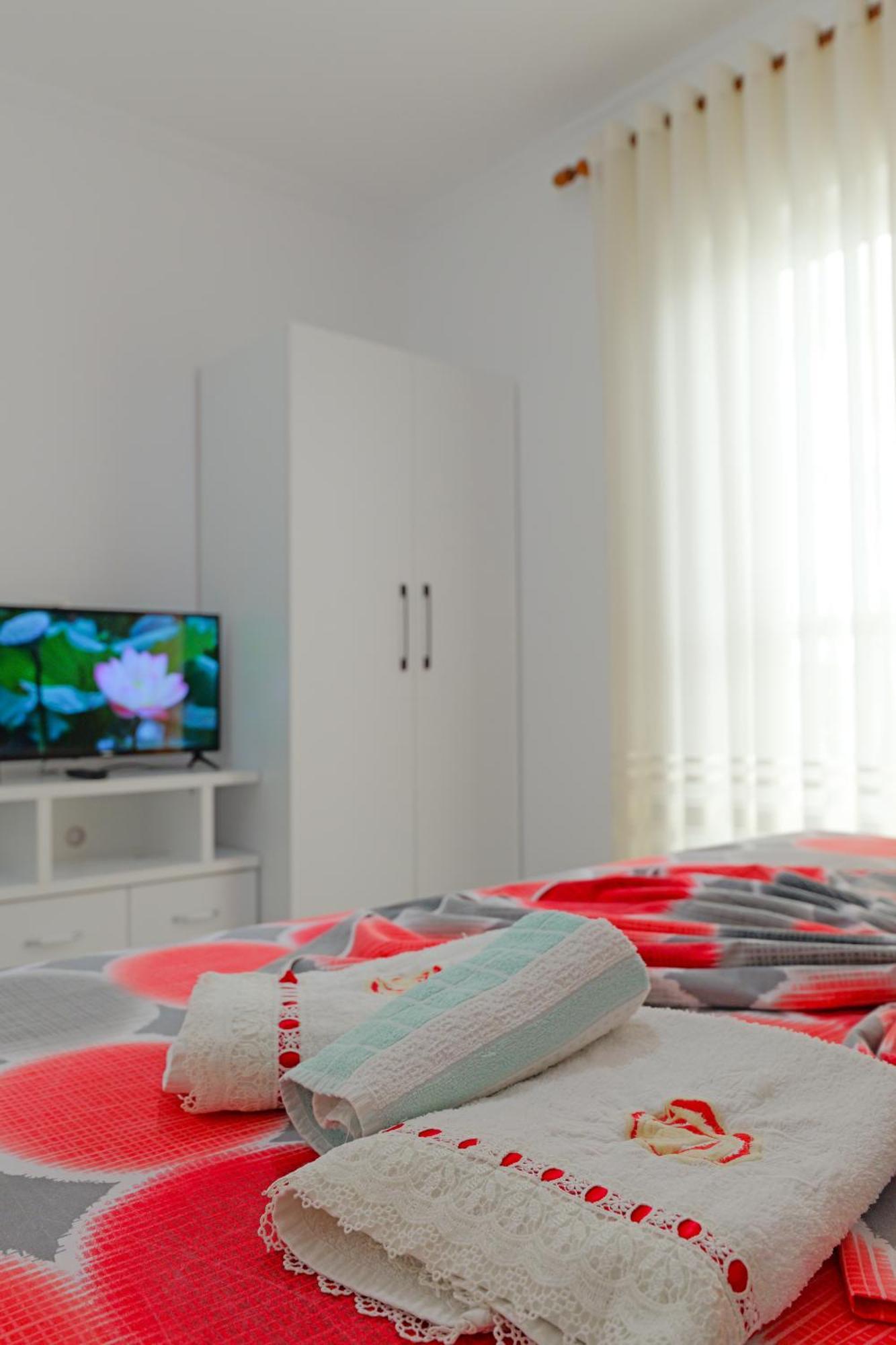Vila Marina Apartments Саранде Екстериор снимка