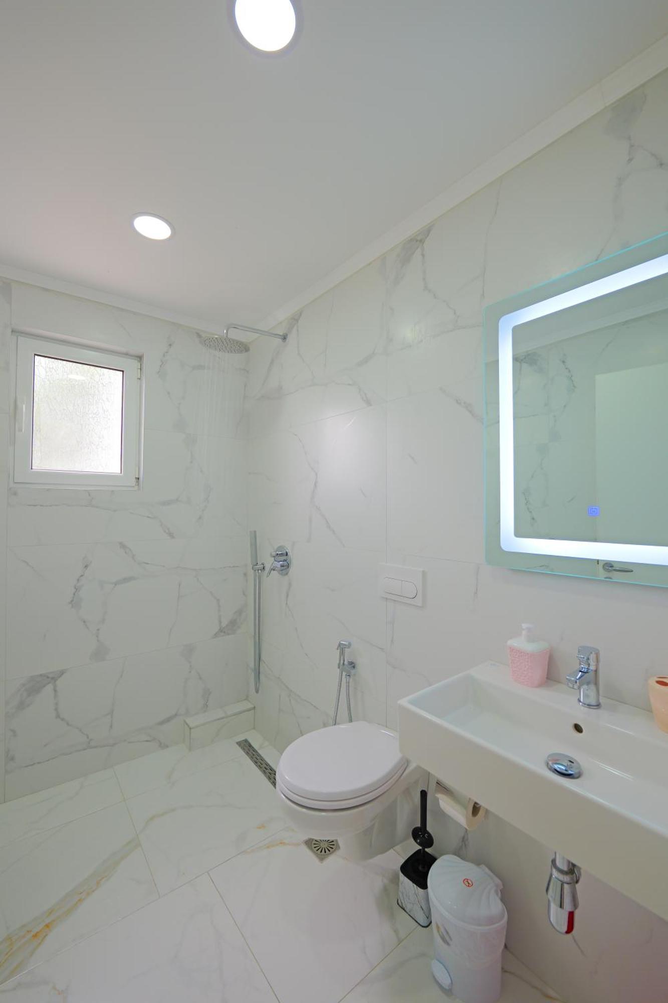 Vila Marina Apartments Саранде Екстериор снимка